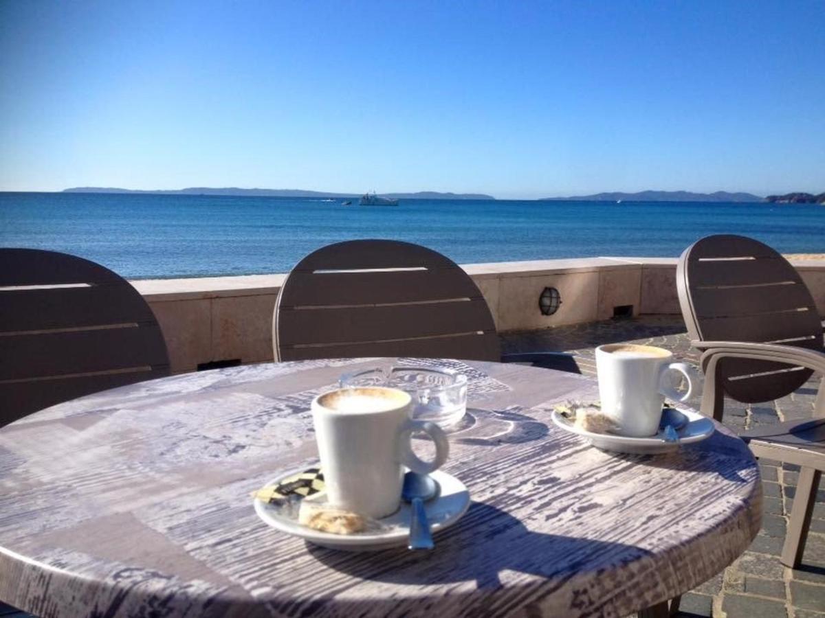 Appartement Cosy Avec Terrasse Et Parking, A 2 Pas De La Plage De Saint-Clair - Menage Inclus - Fr-1-251-12 Le Lavandou Exterior foto